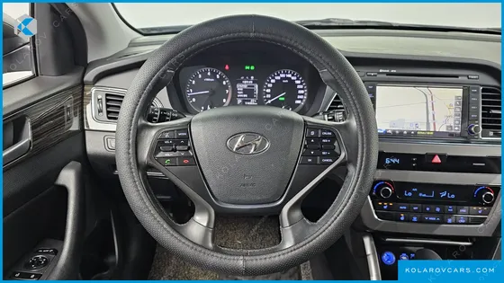 HYUNDAI SONATA 2.0 SMART