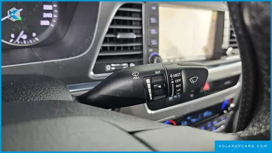 HYUNDAI SONATA 2.0 SMART
