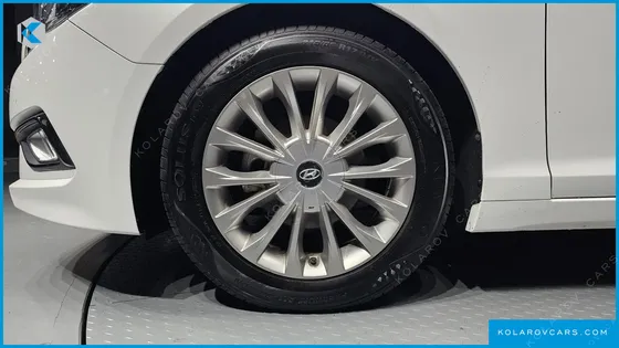 HYUNDAI SONATA 2.0 CARE+