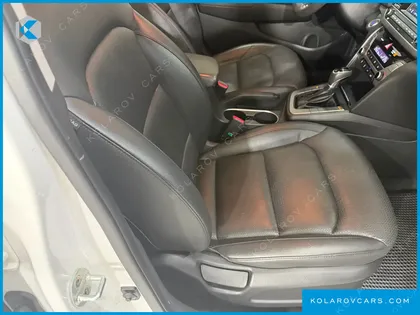 HYUNDAI ELANTRA (AVANTE) 1.6 GDI SMART