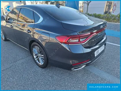 HYUNDAI GRANDEUR 2.4 PREMIUM
