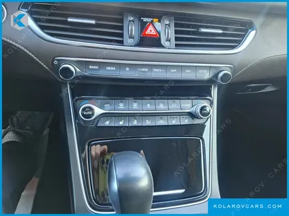 HYUNDAI GRANDEUR 2.4 PREMIUM