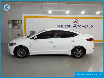 HYUNDAI ELANTRA (AVANTE) 1.6 GDI SMART
