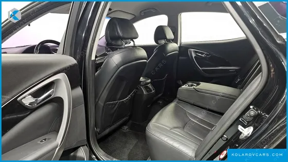HYUNDAI GRANDEUR HG240 MODERN