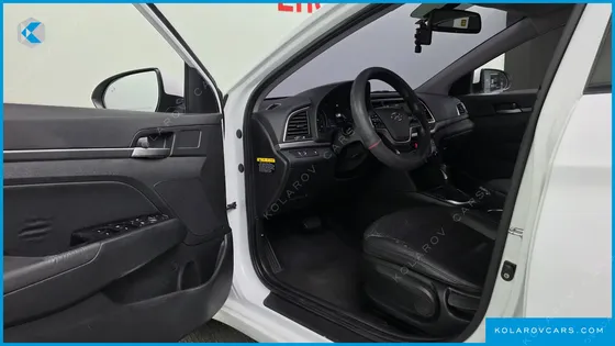 HYUNDAI ELANTRA (AVANTE) 1.6 GDI VALUE PLUS