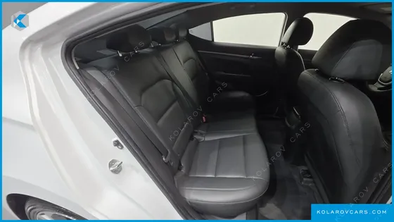 HYUNDAI ELANTRA (AVANTE) 1.6 GDI VALUE PLUS