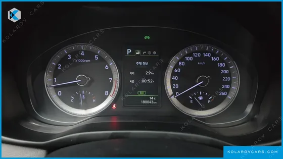 HYUNDAI GRANDEUR 3.0 LPI EXCLUSIVE (RENTAL CAR)