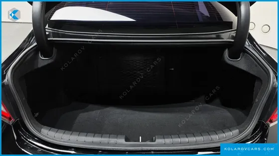 HYUNDAI GRANDEUR 3.0 LPI EXCLUSIVE (RENTAL CAR)
