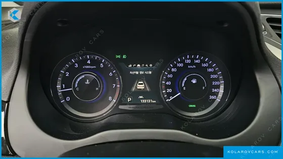 HYUNDAI GRANDEUR HG240 MODERN