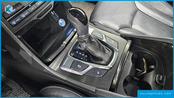 HYUNDAI GRANDEUR HG240 MODERN