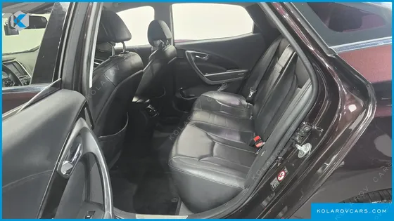 HYUNDAI GRANDEUR HG240 MODERN