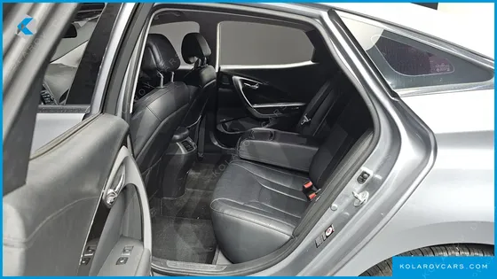 HYUNDAI GRANDEUR HG240 MODERN