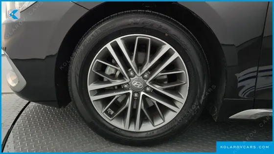 HYUNDAI GRANDEUR 3.0 LPI MODERN (RENTAL CAR)