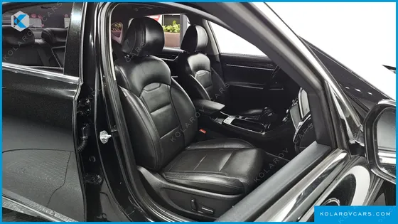 HYUNDAI GRANDEUR 3.0 LPI MODERN (RENTAL CAR)