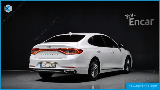 HYUNDAI GRANDEUR 2.4 MODERN BASIC (RENTAL CAR)