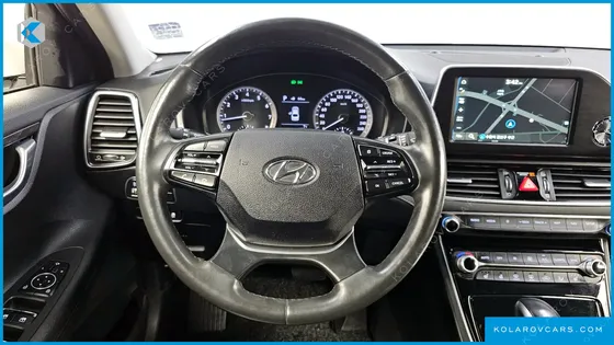 HYUNDAI GRANDEUR 2.4 MODERN BASIC (RENTAL CAR)