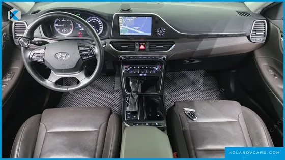 HYUNDAI GRANDEUR 2.2 DIESEL PREMIUM