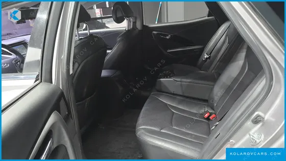 HYUNDAI GRANDEUR HG240 MODERN