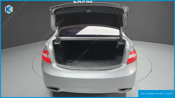 HYUNDAI GRANDEUR HG240 MODERN