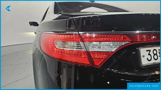 HYUNDAI GRANDEUR HG300 ROYAL