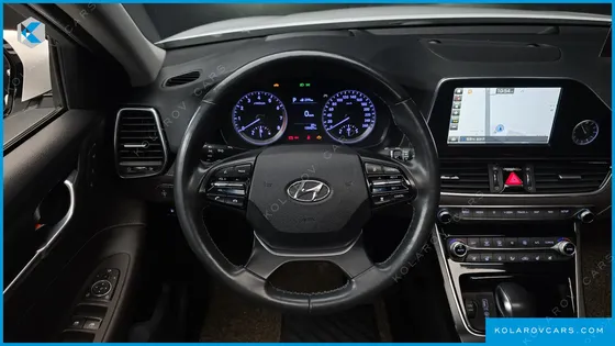 HYUNDAI GRANDEUR 2.4 PREMIUM