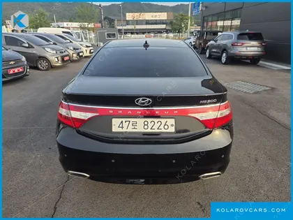 HYUNDAI GRANDEUR HG300 PREMIUM