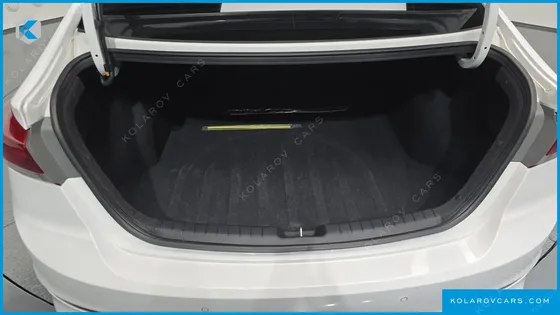 HYUNDAI ELANTRA (AVANTE) 1.6 GDI VALUE PLUS