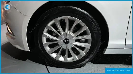 HYUNDAI SONATA 2.0 CARE+