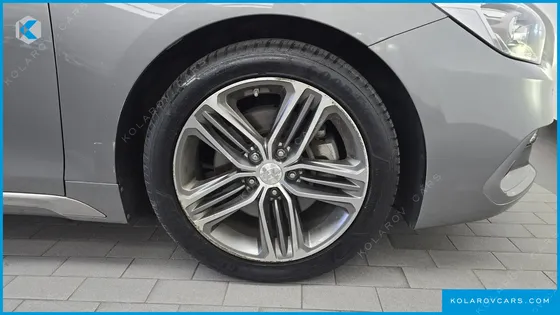 HYUNDAI GRANDEUR 2.4 PREMIUM