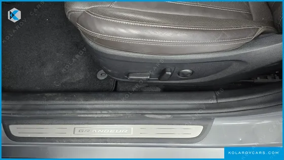 HYUNDAI GRANDEUR 2.4 PREMIUM