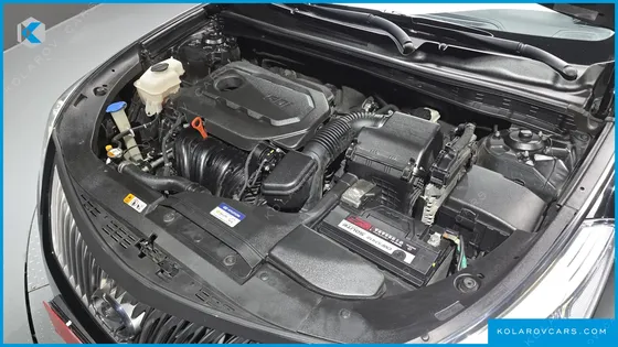HYUNDAI GRANDEUR HG240 MODERN