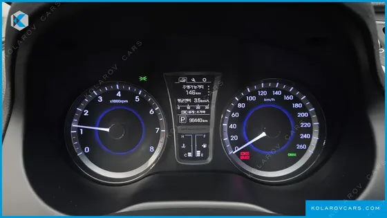 HYUNDAI GRANDEUR HG240 MODERN