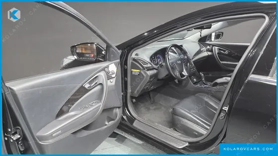 HYUNDAI GRANDEUR HG240 MODERN