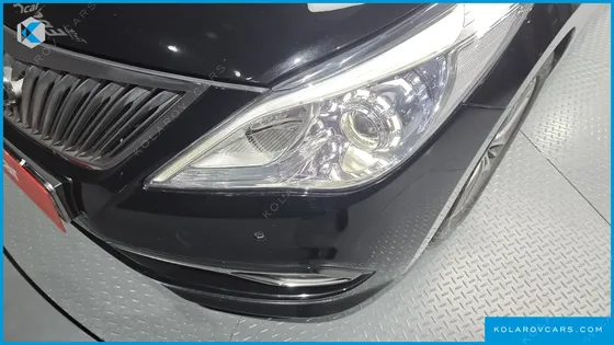 HYUNDAI GRANDEUR HG240 MODERN
