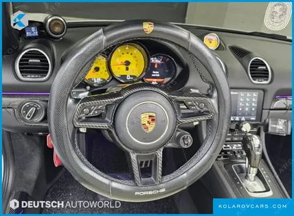 PORSCHE 718 2.0
