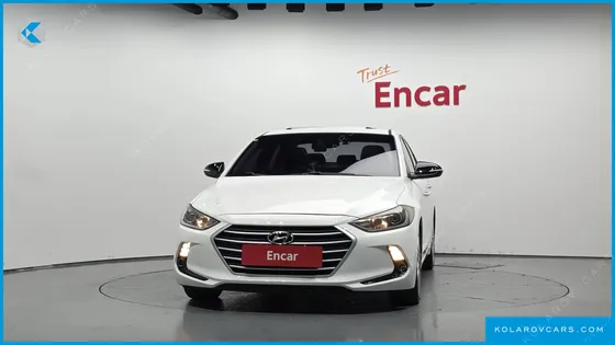 HYUNDAI ELANTRA (AVANTE) 1.6 GDI SMART