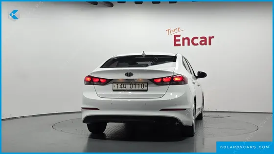 HYUNDAI ELANTRA (AVANTE) 1.6 GDI SMART