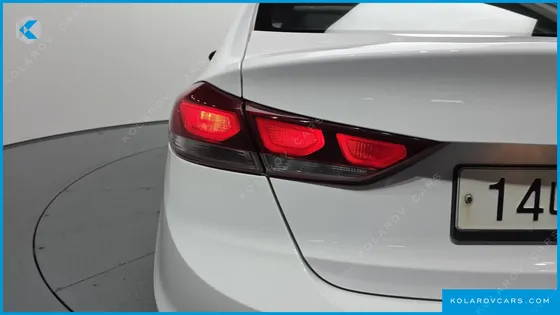 HYUNDAI ELANTRA (AVANTE) 1.6 GDI SMART