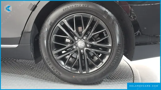 HYUNDAI GRANDEUR 3.0 LPI MODERN (RENTAL CAR)