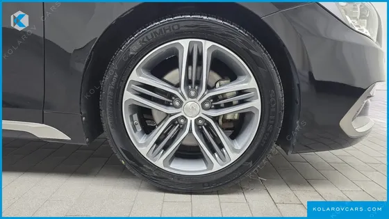 HYUNDAI GRANDEUR 2.4 PREMIUM