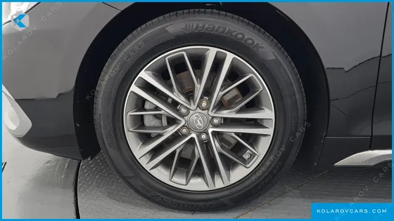 HYUNDAI GRANDEUR 2.4 PREMIUM