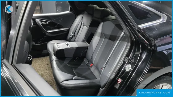 HYUNDAI GRANDEUR HG240 MODERN