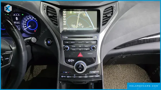 HYUNDAI GRANDEUR HG240 MODERN