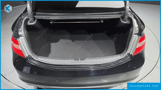 HYUNDAI GRANDEUR HG240 MODERN