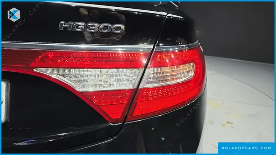 HYUNDAI GRANDEUR HG240 MODERN