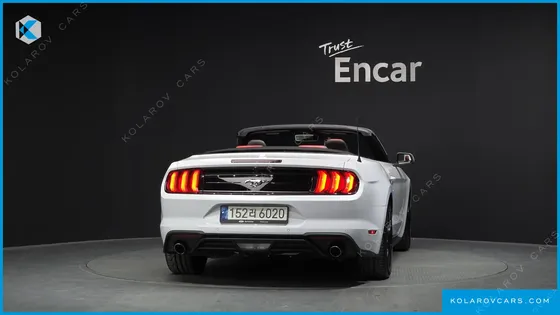 FORD MUSTANG CONVERTIBLE