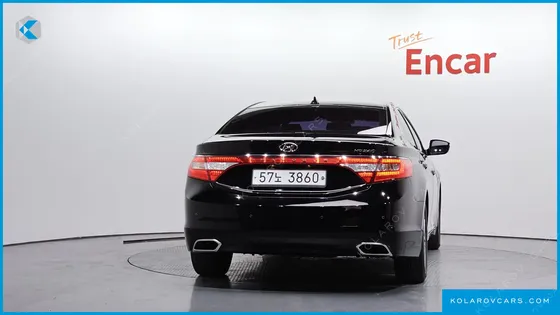 HYUNDAI GRANDEUR HG240 MODERN COLLECTION