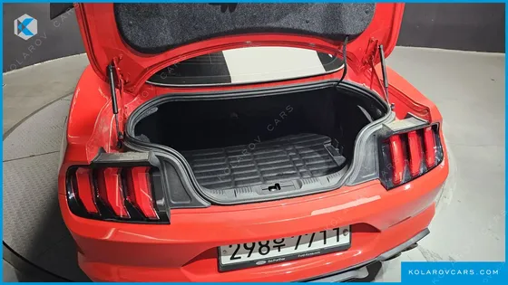 FORD MUSTANG GT COUPE