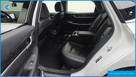 HYUNDAI GRANDEUR 2.4 PREMIUM