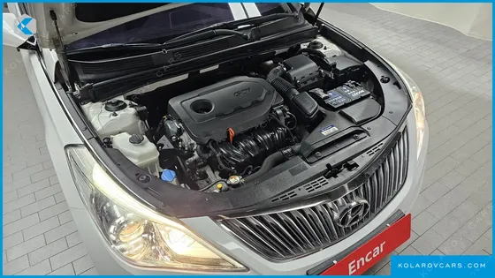 HYUNDAI GRANDEUR HG240 MODERN
